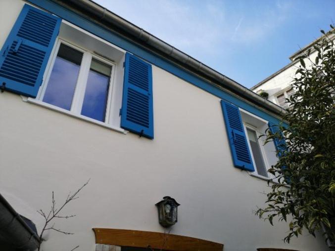Aux Vieilles Murailles • Charmante Maison & Cour Morlaix Exterior photo